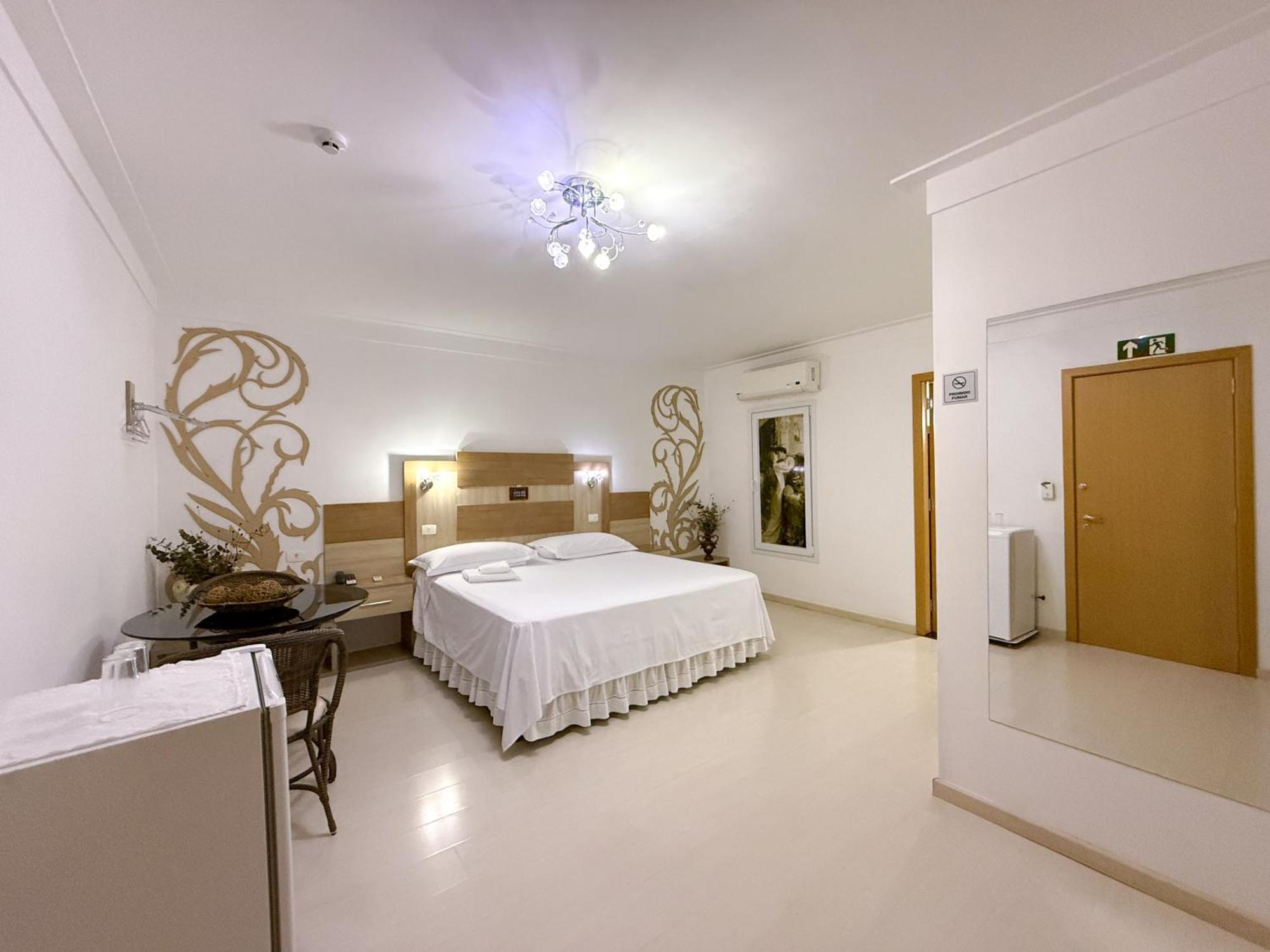 Hotel Grande Paranavai
